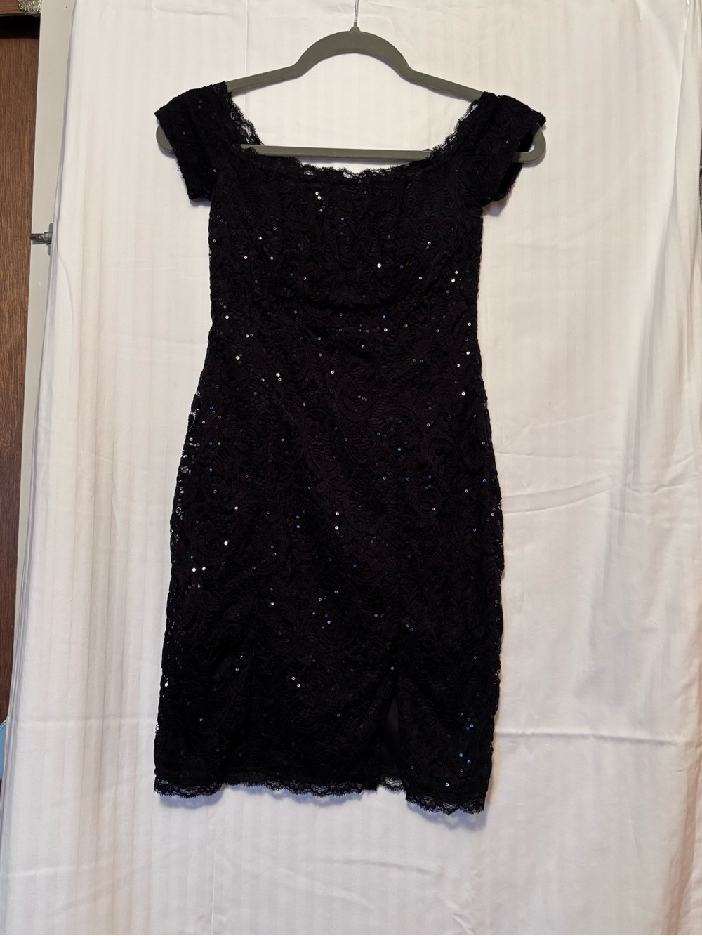 Sequin Hearts Black Lace Off-Shoulder Dress, size 3
